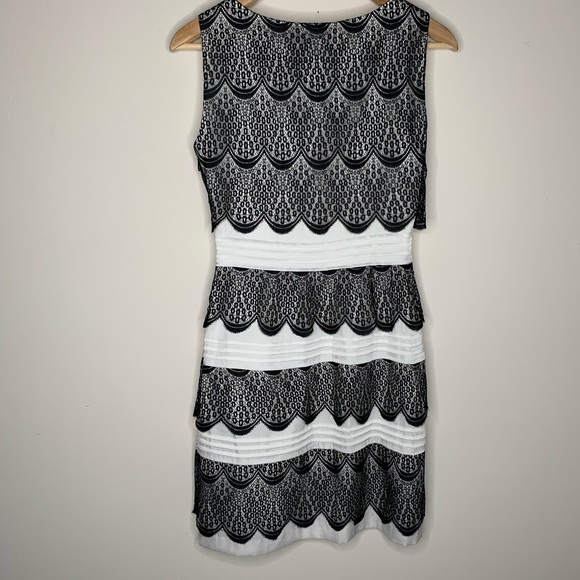 BCBGMaxAzria White and Black Lace Dress Size 2 - Picture 2 of 4
